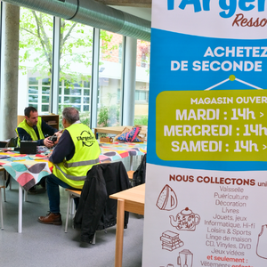 ressourcerie-largentri-atelier-de-sensibilisation-creatfs-electrique-reparation-couture-reemploi-zero-dechet (5)